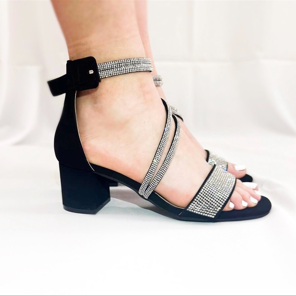 Black/ Silver Block Heel Sandal - Picture 2 of 2